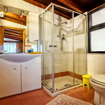 Couette-café Bency 4*