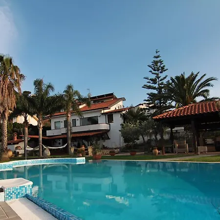 Bed & Breakfast Bency 3*