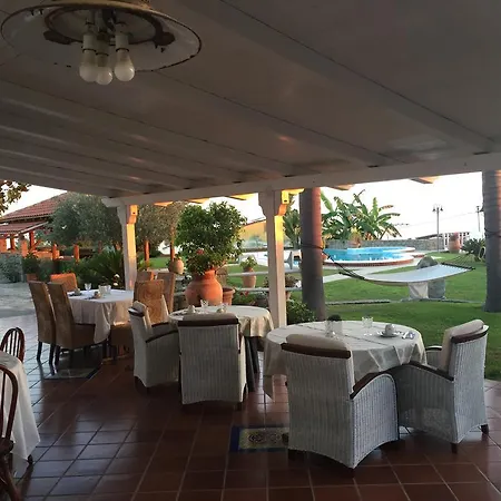 Bed & Breakfast Bency 3*